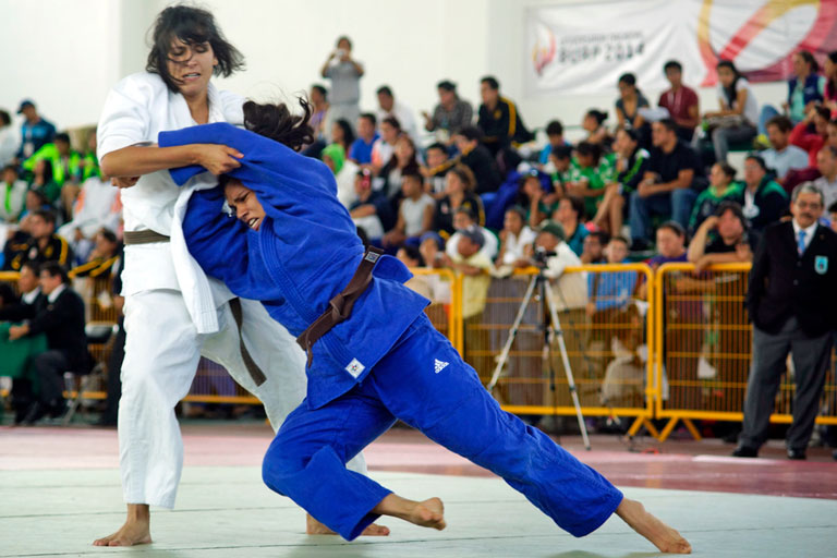 oros en Nacional de Judo Gaceta UNAM